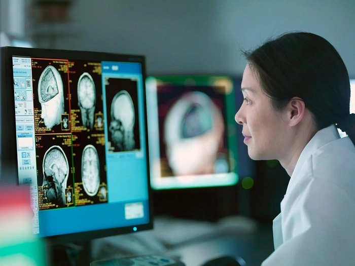 What is a Neurologist